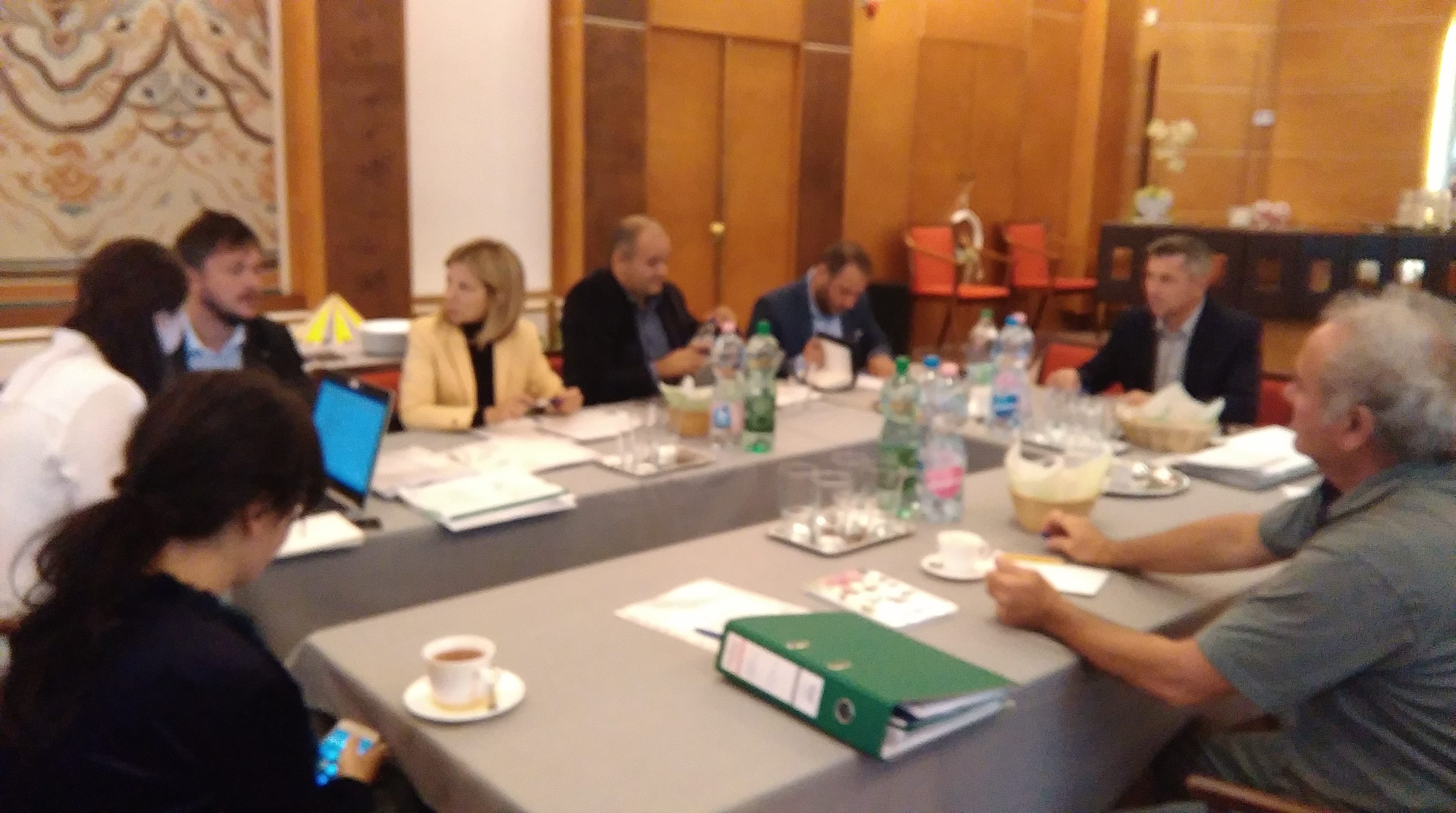 Întâlnirea echipei de implementare a proiectului cu reprezentanții Autorității de Management din cadrul Programului Interreg V A România-Ungaria